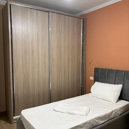 Diana's - Blloku Park Appartement *